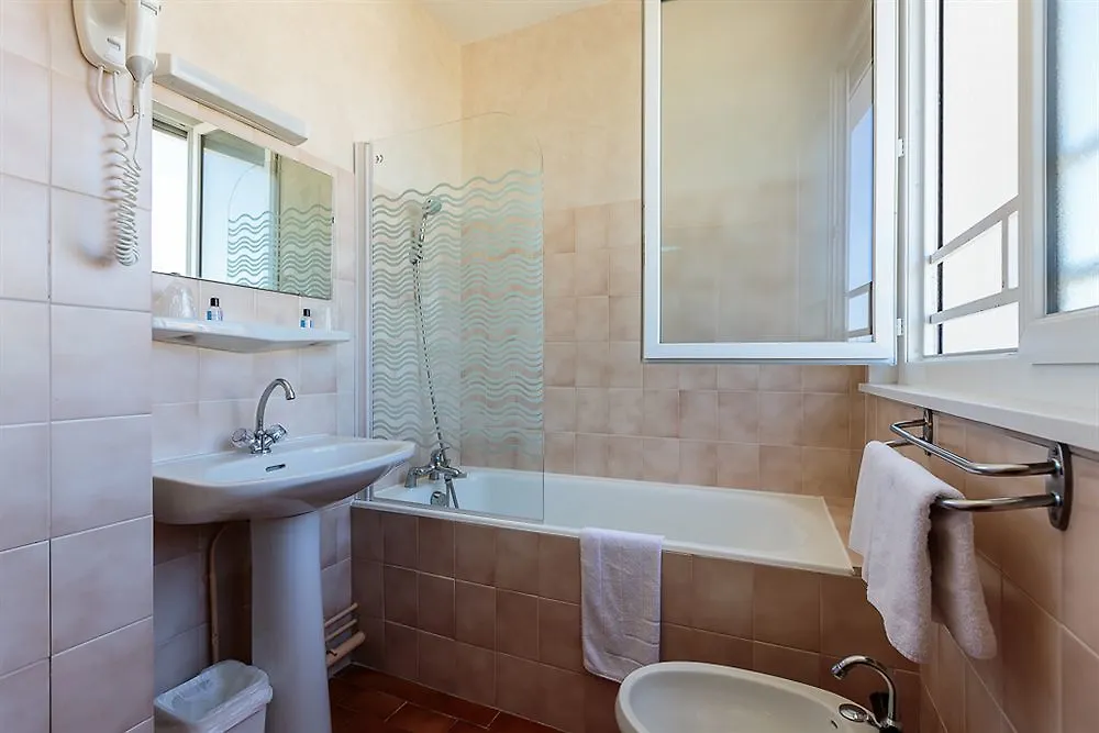 ** Hotel Hôtel Alizé Toulouse França